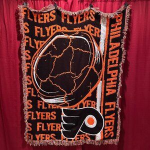 NHL Philadelphia Flyers 60" x 46" Woven Style Throw Blanket